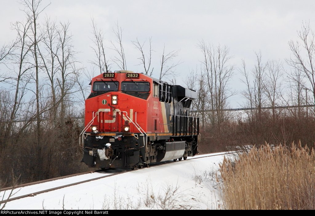 CN 2832